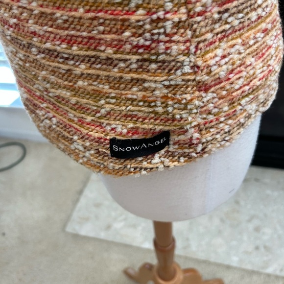 Snow Angel Shetland Sweaterknit Vest - Picture 4 of 6